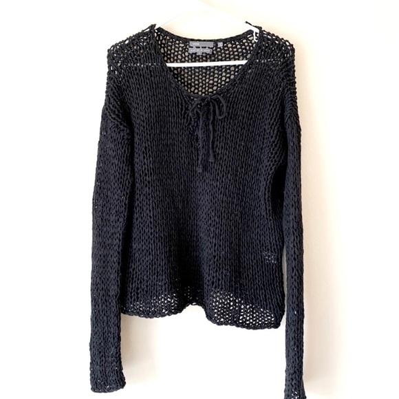 Vince Black Kitted By Hand Sweater Size L - Picture 1 of 11